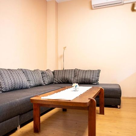 Apartment Of Koezraktar Budapest Eksteriør billede